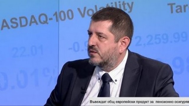 Д-р Радостин Вазов с интервю пред Bloomberg TV на тема общоевропейски продукт за лично пенсионно осигуряване