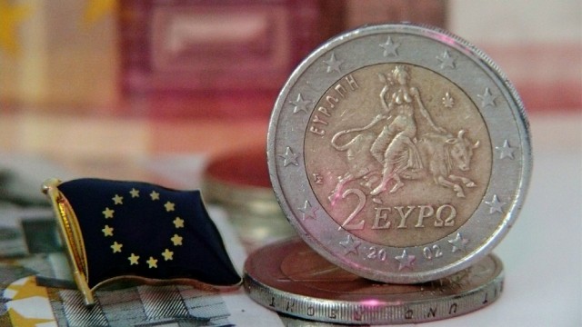 Европейската икономика - между митата и политическите сътресения - доц. д-р Юлия Добрева, ВУЗФ, с материал за Economic.bg 
