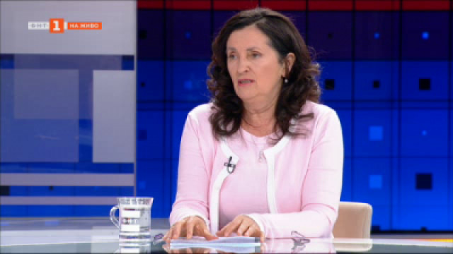 Даниела Бобева
