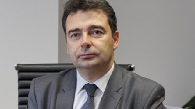 Константин Велев