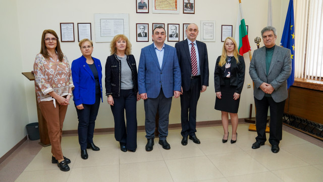 Плевен 4