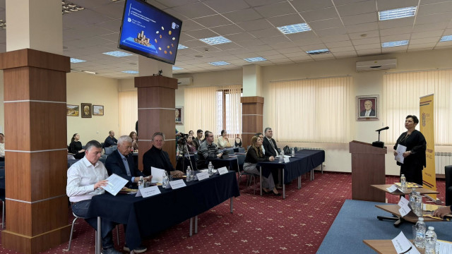 УЗФ събра учени от България и Европа на конференция за „скритата история на парите“